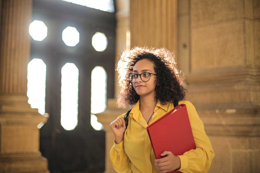 Cómo homologar tu título de Bachillerato en España