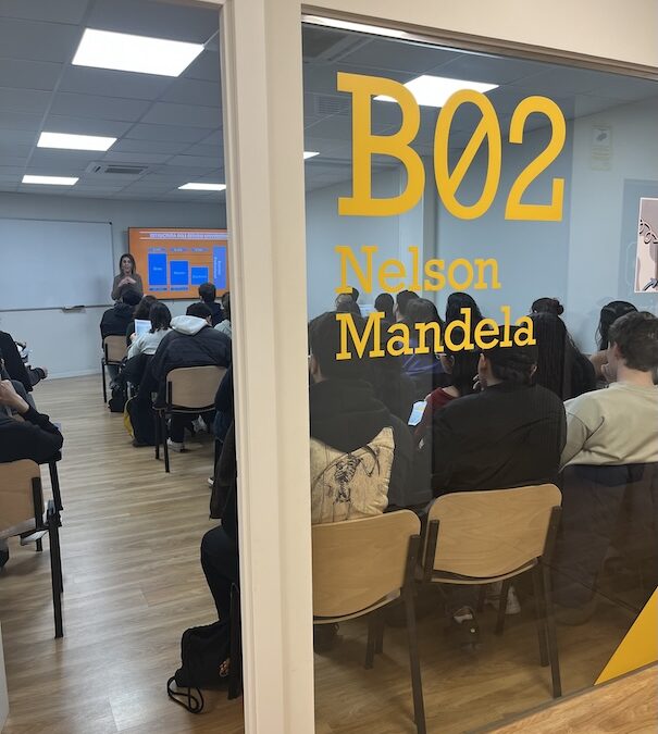 Curs per Aprendre espanyol des de zero amb Acadèmia Guiu a Barcelona
