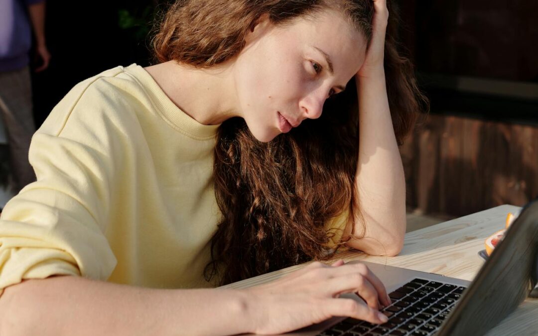Diferències entre la Selectivitat EBAU i les proves UNED-PCE: Què cal saber?